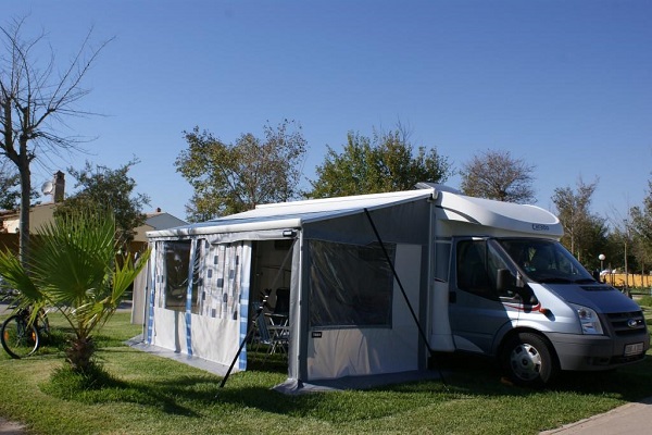 /campings/espana/andalucia/cadiz/costa/Roche/parcelas-5.JPG