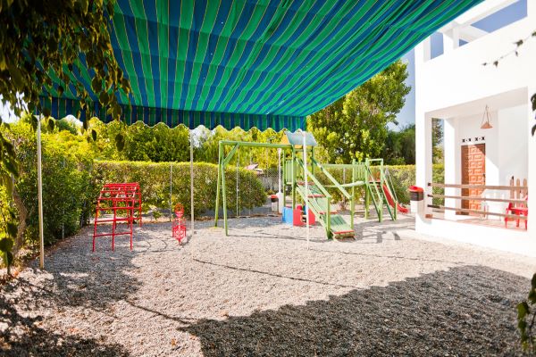 campings/espana/andalucia/granada/costa-tropical/PlayadePoniente/parque-infantil.jpg