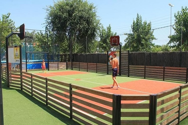 /campings/espana/catalunya-cataluna/barcelona/costa-de-barcelona-norte/CaballodeMar/camping-caballo-de-mar-1483473679-xl.jpg