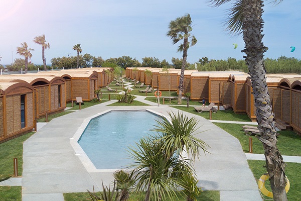 /campings/espana/catalunya-cataluna/girona/costa-brava-norte/LaBallenaAlegre/alojamientos-2.jpg