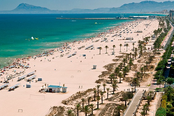 /campings/espana/comunidad-valenciana/valencia/valencia-costa/Alqueria/playa-de-l-ahuir.jpg
