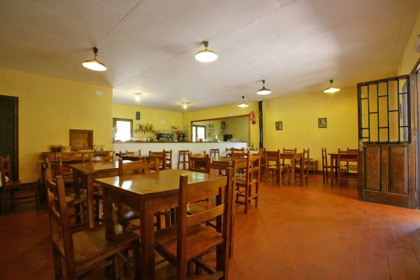 /campings/espana/principado-de-asturias/asturias/costa-verde-este/PlayaSauces/cps0620118094-restaurante-0108.jpg