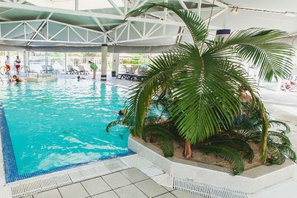 /campings/francia/aquitania/landas/LeSaintMartin/espace-aquatique-couverte.jpg