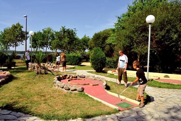 campings/francia/aquitania/landas/camping-eurolac2.jpg