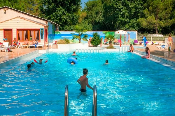 /campings/francia/languedoc-rosellon/gard/DomainedeGaujac/camping-domaine-de-gaujac-1545929599-xl.jpg