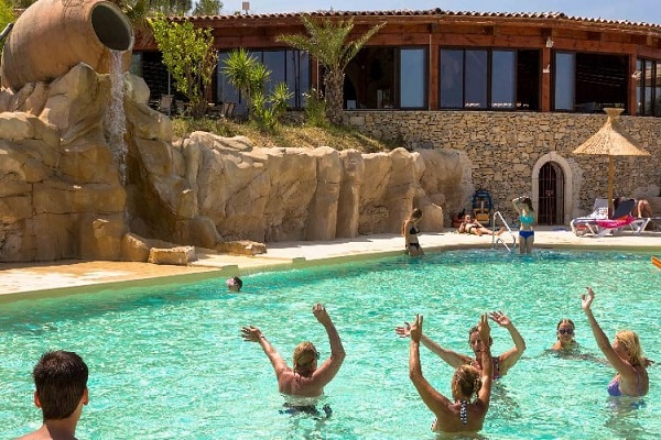 /campings/francia/languedoc-rosellon/gard/MeretCamargue/camping-mer-et-camargue-1518705850-xl.jpg
