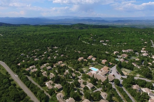 /campings/francia/languedoc-rosellon/gard/VillageClubLesCigalesduGard/camping-les-cigales-du-gard-mejannes-1548070008-xl.jpg