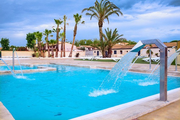 Domaine les Tamaris et les Portes du Soleil, Baños de Ebro (Herault)