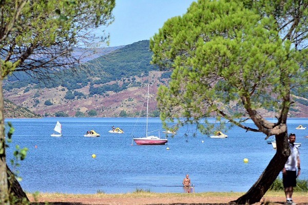 /campings/francia/languedoc-rosellon/herault/LacduSalagou/camping-lac-du-salagou-1547480717-xl.jpg