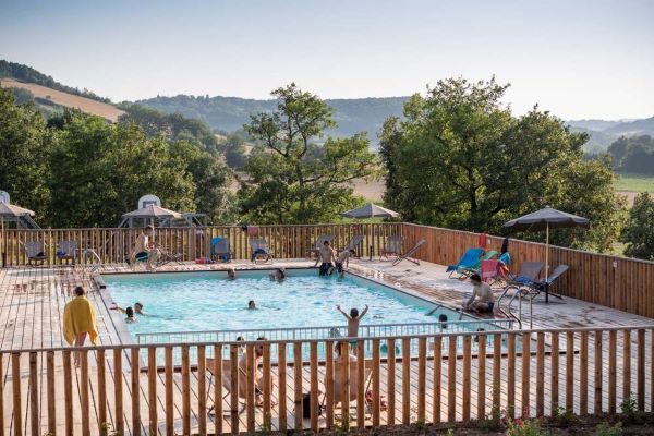 /campings/francia/midi-pirineos/tarn/PaysdeCordessurCiel/camping-huttopia-paysdecordessurciel-galerie-photo-2.jpg