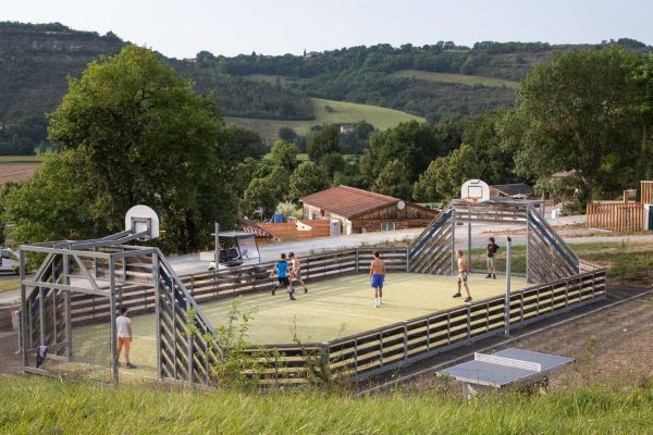 /campings/francia/midi-pirineos/tarn/PaysdeCordessurCiel/camping-huttopia-paysdecordessurciel-galerie-photo-4.jpg