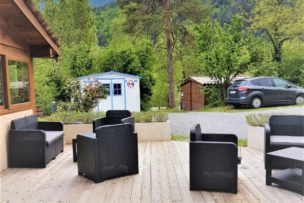 campings/francia/provenza-alpes-costa-azul/alpes-de-alta-provenza/LaRibiere/19-camping-la-ribiere-deux-etoiles-4.jpg