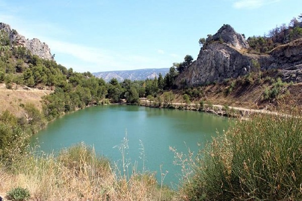 /campings/francia/provenza-alpes-costa-azul/bocas-del-rodano/Orgon/camping-vallee-heureuse-1483474786-xl.jpg