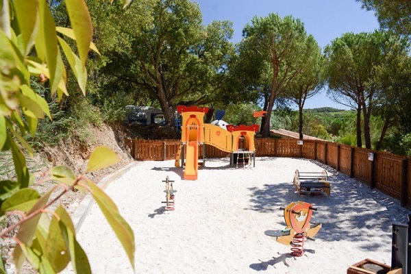 /campings/francia/provenza-alpes-costa-azul/var/DomainedeVerdagne/camping-domaine-de-verdagne-1513847557-xl.jpg