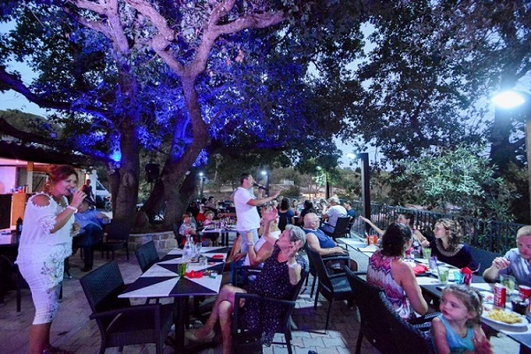 /campings/francia/provenza-alpes-costa-azul/var/DomainedeVerdagne/camping-domaine-de-verdagne-1513847719-xl.jpg