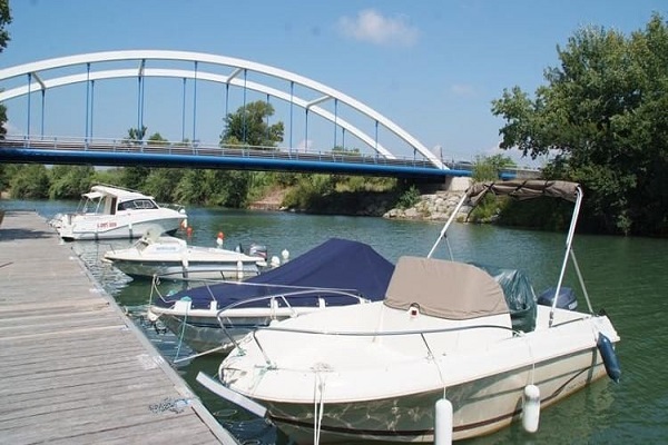 /campings/francia/provenza-alpes-costa-azul/var/LaBarque/camping-la-barque-1483309237-xl.jpg