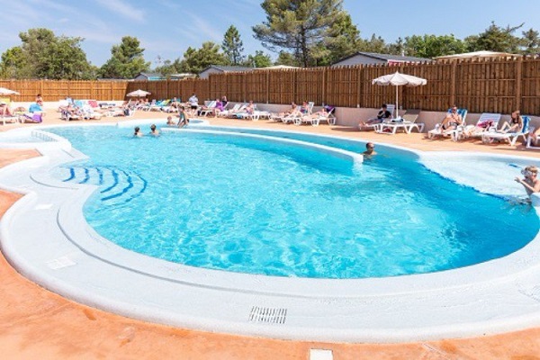 /campings/francia/provenza-alpes-costa-azul/var/LesLacsduVerdon/camping-les-lacs-du-verdon-regusse-1516350724-xl.jpg