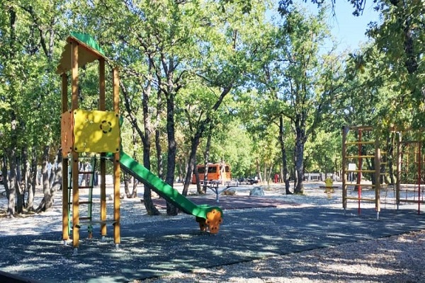 /campings/francia/provenza-alpes-costa-azul/var/RivesduLacdeSainteCroix/camping-rives-du-lac-de-sainte-croix-1563808359-xl.jpg