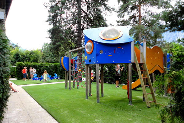 /campings/francia/rodano-alpes/Isere/LaCascade/la-cascade-bourg-d-oisans-11.jpg
