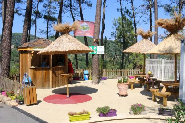 /campings/francia/rodano-alpes/ardeche/LeBoisSimonet/le-chalet-gourmand-du-camping-bois-simonet-105.jpg