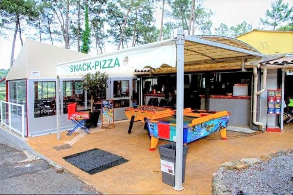 /campings/francia/rodano-alpes/ardeche/LeBoisSimonet/le-restaurant-du-camping-bois-simonet-61-2.jpg