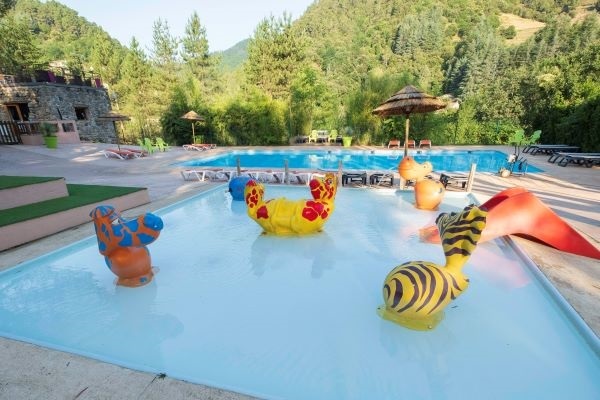 campings/francia/rodano-alpes/ardeche/MasdeChampel/piscina-infantil.jpg
