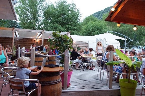 /campings/francia/rodano-alpes/camping-les-fontaines-1483315638-xl.jpg