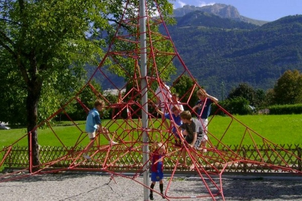 /campings/francia/rodano-alpes/camping-les-fontaines-1509028163-xl.jpg