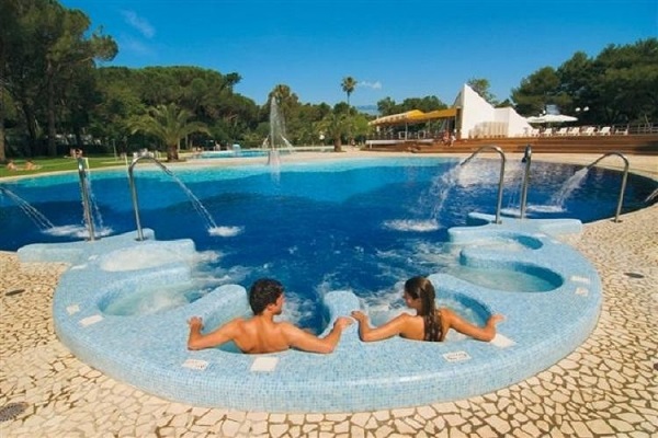 /campings/italia/campania/BaiaDomizia/camping-baia-domizia-1483474516-xl.jpg