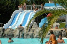 Piscinas, parques acuáticos, spas